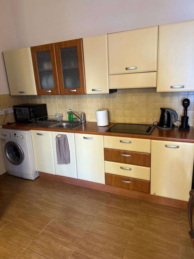 Old Town Saripolou Apartment Limassol Luaran gambar