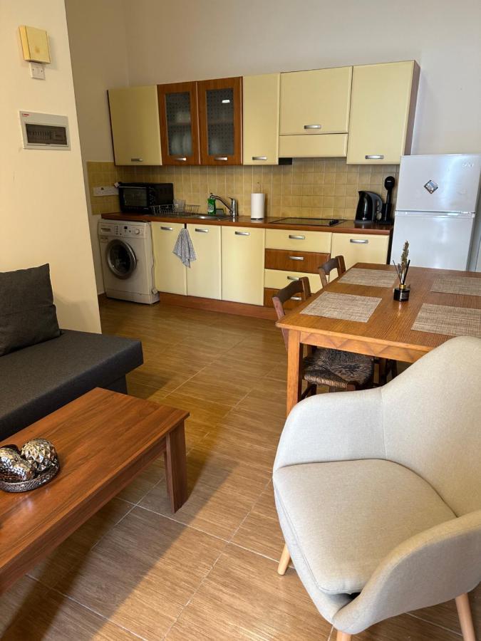 Old Town Saripolou Apartment Limassol Luaran gambar